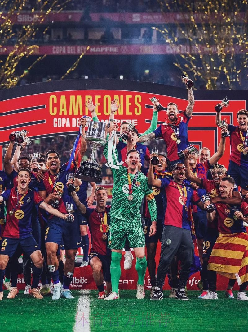 世体:巴萨状态爆棚 而皇马近两年历史交锋战绩占优 世体:巴萨状态爆棚 而皇马近两年历史交锋战绩占优